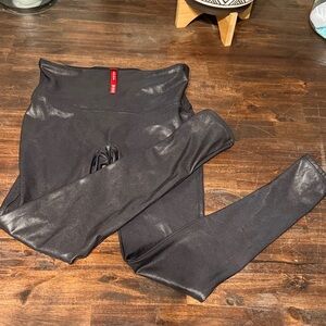 Spanx Black Faux Leather Leggings Womens Medium Petite
